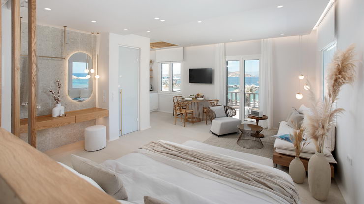 Porta Marina Luxurious Suites in Naxos